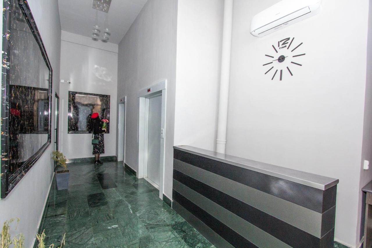 Stay Inn Apartments Near Dalma Garden Mall Erevan Exterior foto